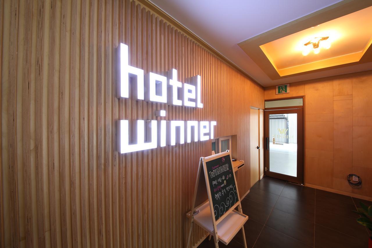 Winner Hotel Jeonju Esterno foto